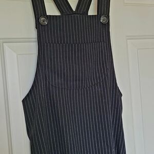 Black and White Sleeveless Square Neck Mini Dress